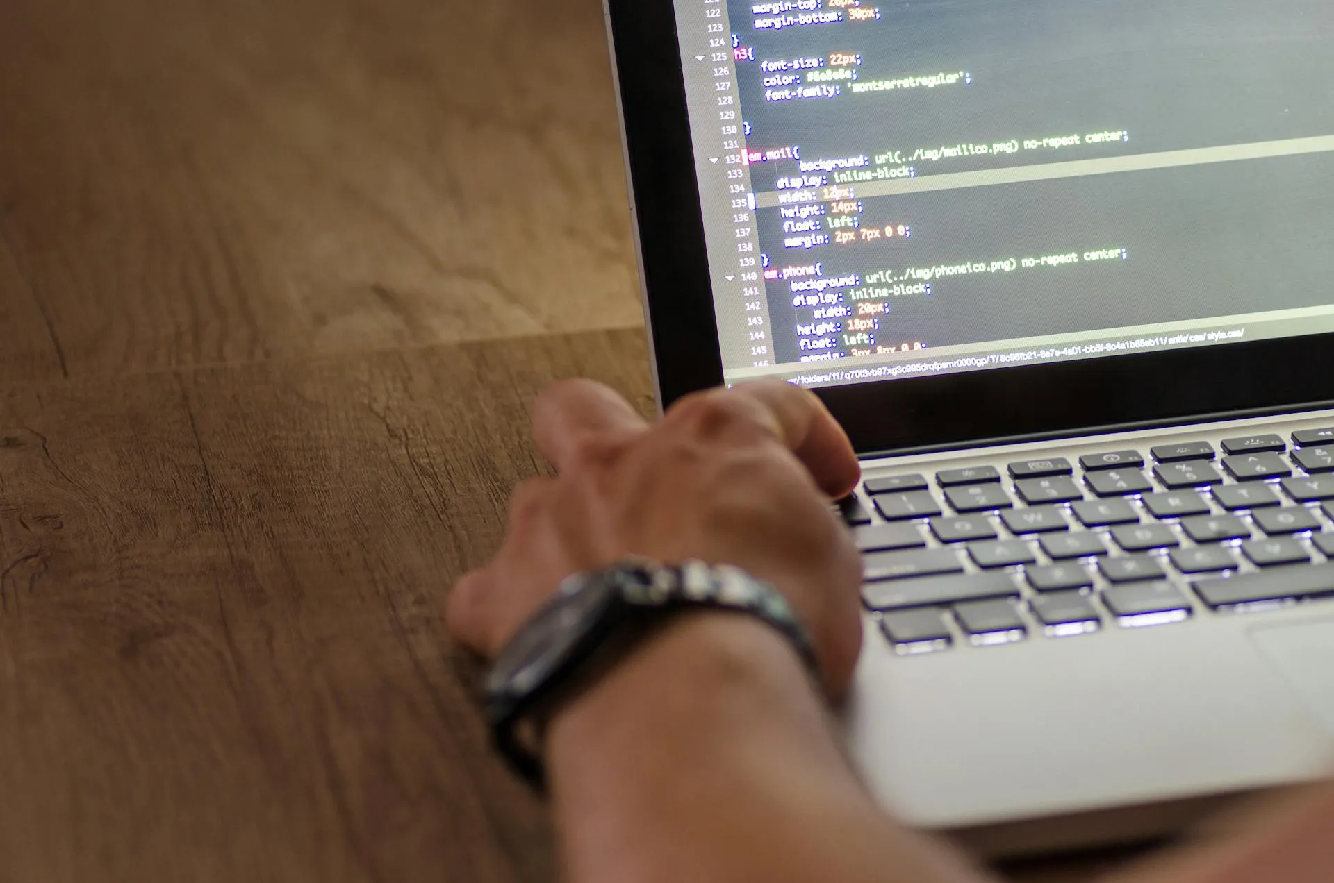 SolidJS vs Svelte vs Astro Feature Analysis of Web Frameworks featured image